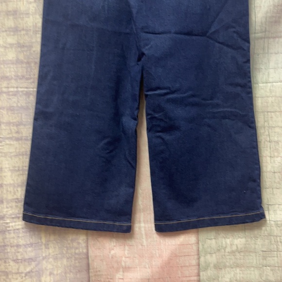 Brand new Woman’s Gloria Vanderbilt jeans. Size 8 - Picture 13 of 14